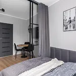 Unique - W Centrum - Slaska 55 Gdyně