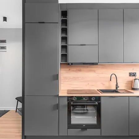 Apartment Unique - W Centrum - Slaska 55 Gdynia