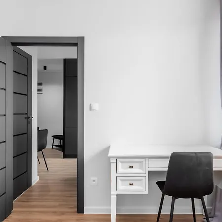 Unique - W Centrum - Slaska 55 * غدينيا