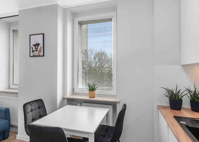 Unique - W Centrum - Slaska 55 *